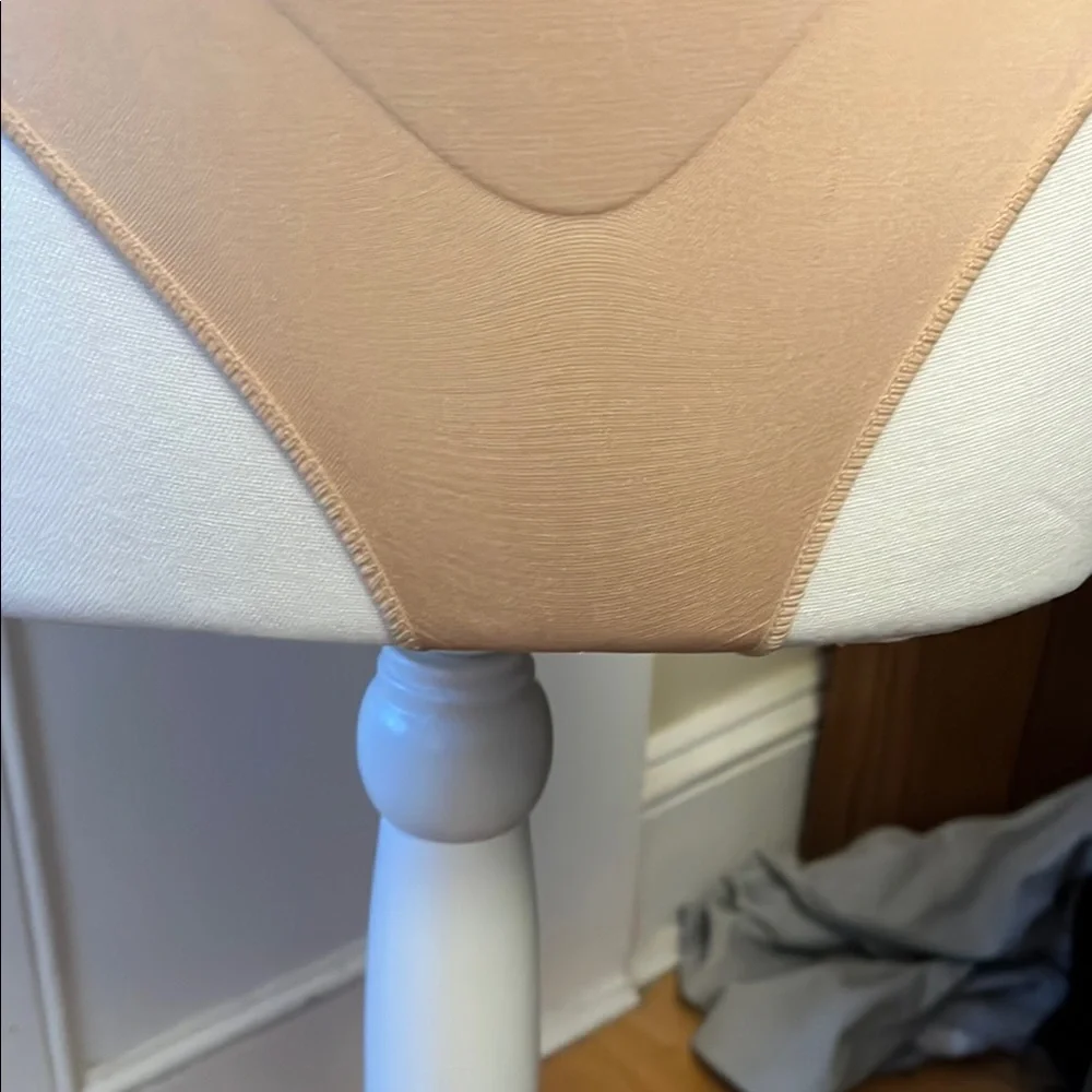 SPANX Beige Bodysuit with crotch snap - Picture 3 of 6